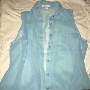 Sleeveless Button-Down Flowy Shirt